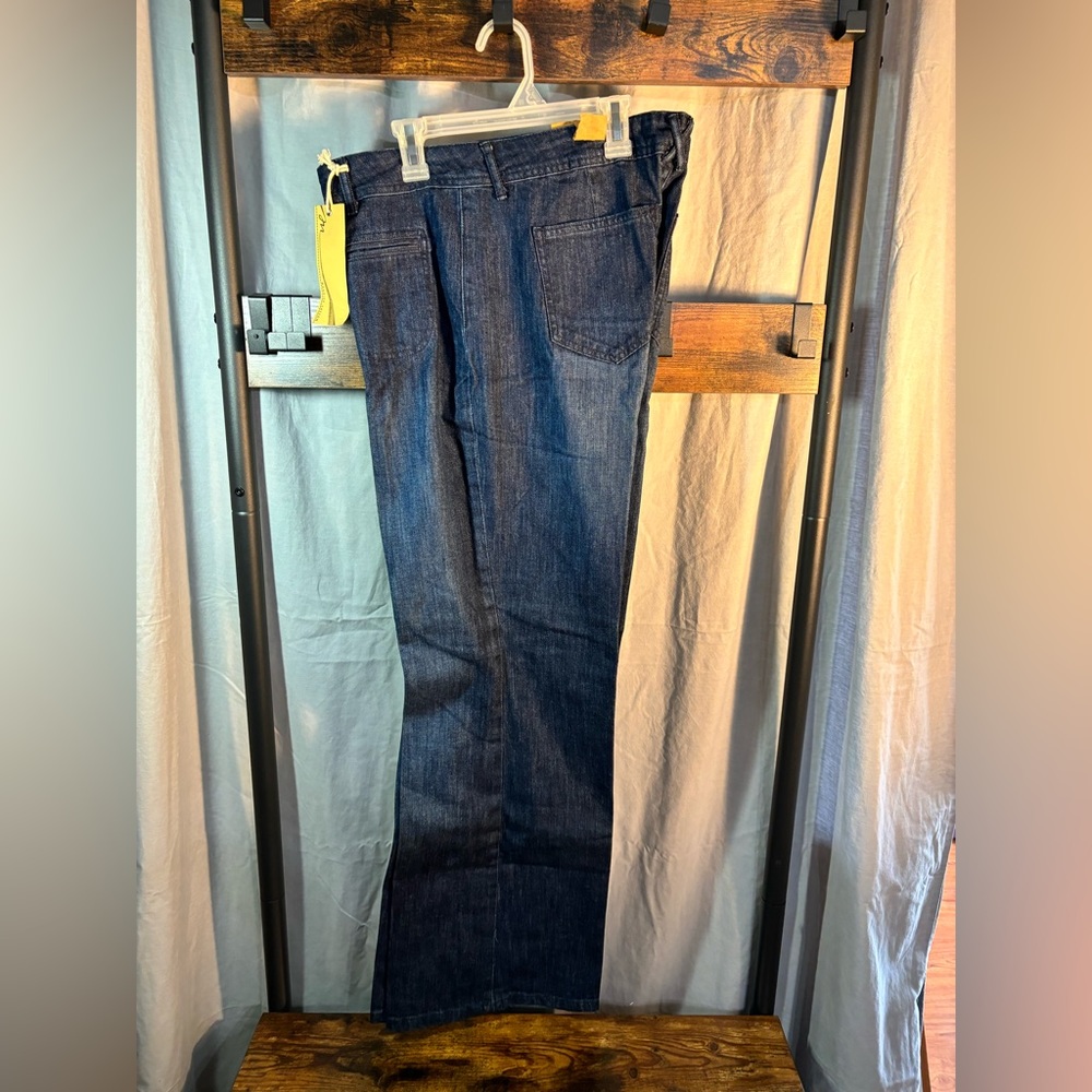 Auricle‎ Sassoon jeans
